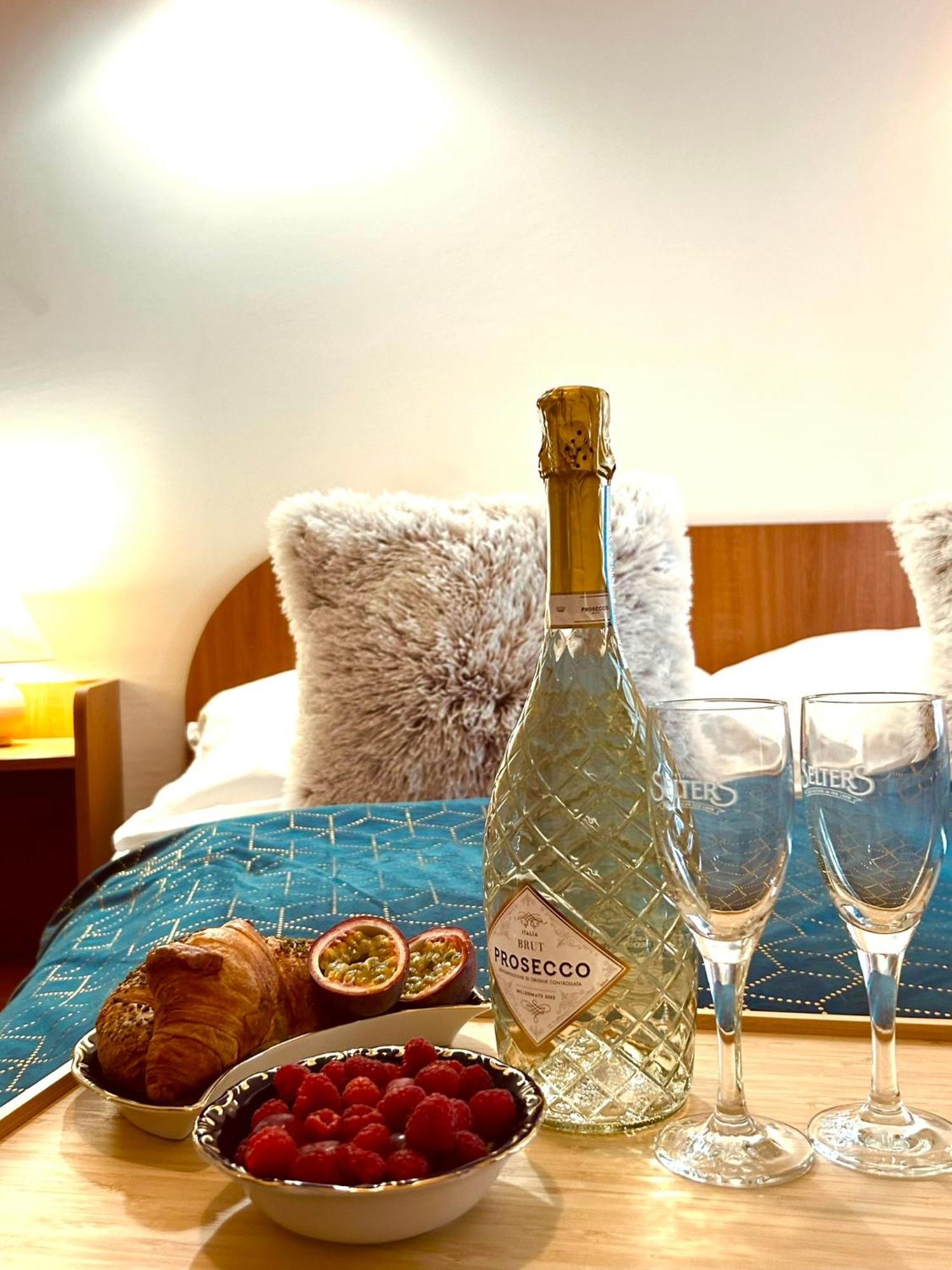 Cozy Garden Apartman Διαμέρισμα Gyula Εξωτερικό φωτογραφία